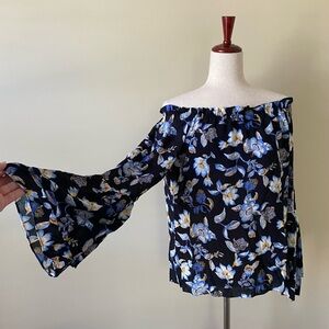 WHBM Floral Off Shoulder Long Sleeved Top Women’s Size Small